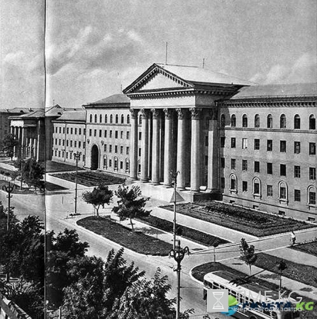 Замечательный фотоальбом с видами города Донецка — «Донецк 1962»