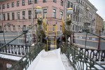 Сбербанк потратит на реставрацию грифонов 19 млн рублей