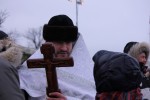 Сотни петербуржцев окунаются в ледяную воду