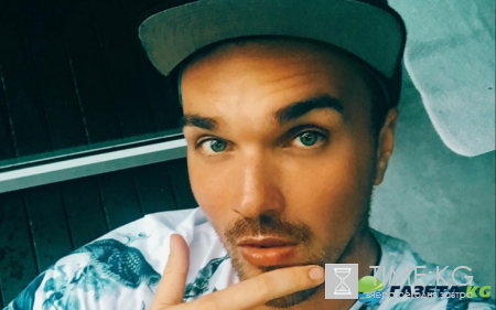 «А говорили, что просто друзья»: Александр Панайотов разместил «бессовестное» фото с отдыха