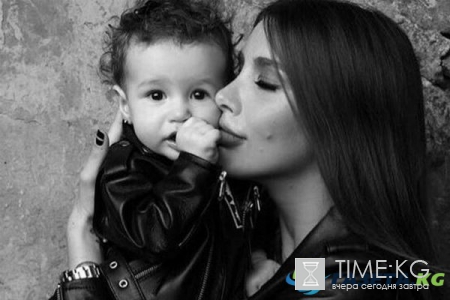 Детки в Сетке: звездные малыши, чьи фото и видео стали хитами в Интернете