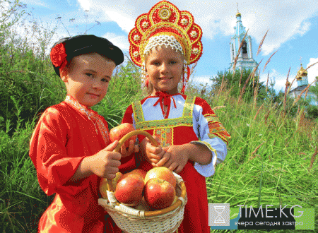 Какого числа Яблочный Спас в 2017 году?