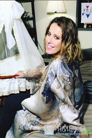 Материнство Собчак: первая фотосессия ее сына, няня и танцы в караоке до утра