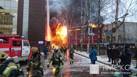 На Литовской улице тушат скалодром «Рок Таун»
