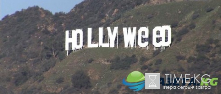 Переделавший знак Голливуда в Hollyweed художник сдался полиции