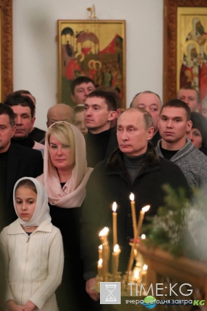 Путин поздравил православных с Рождеством