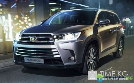 Стала известна российская цена на внедорожник Toyota Highlander 2017