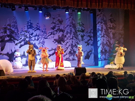 В Киев привезли звезд мультфильма «Маша и Медведь» (фото)