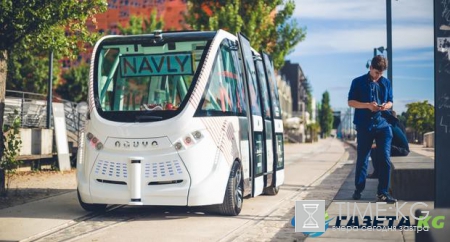 В Париже вышли на маршрут два электрических беспилотных автобуса