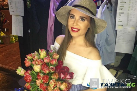 За красивые глазки: как богатые ухажеры задаривают звездных красавиц