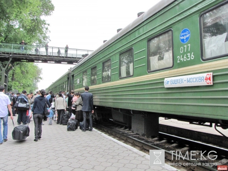 На сегодняшний день в России - более 600 тысяч трудовых мигрантов из Кыргызстана, в Казахстане – более 110 тысяч наших соотечественников,