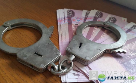 Бандитский Екатеринбург: организаторы нелегальной парковки подрались с жильцами Бандитский Екатеринбург: организаторы нелегальной парковки подрались с жильцами
