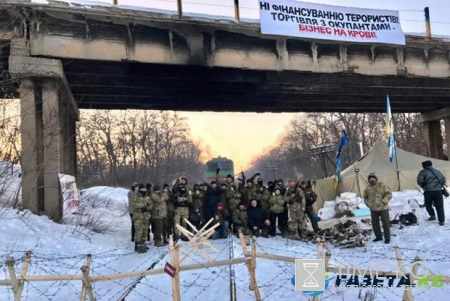 Блокада Донбасса: вице-премьер Кубив сравнил Семенченко со Сталиным