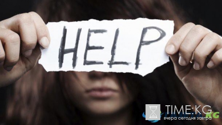 Детей доводят до самоубийств через соцсети: в киберполиции рассказали как это работает