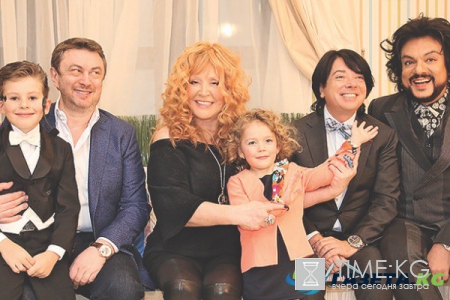 Фаворитка Аллы на «Голосе»: почему Пугачева отговаривает детей от участия в шоу