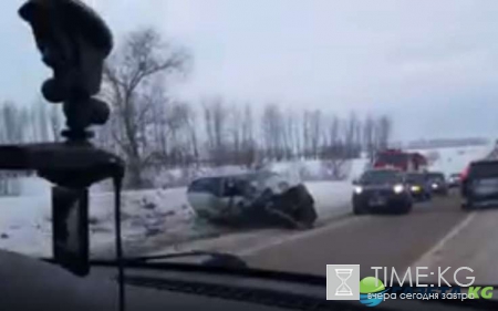 Под Воронежем в лобовом ДТП с легковушками погибли два человека и пострадал ребенок