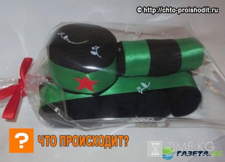 Подарки на 23 февраля своими руками: букет из носков, танк из носков и пива, торт из пивных банок