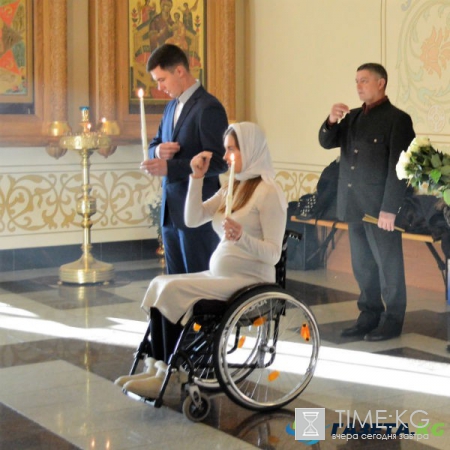 Сломавшая позвоночник Мария Комиссарова ждет ребенка