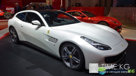 СМИ продемонстрировали разгон Ferrari GTC4 Lusso на заснеженной трассе