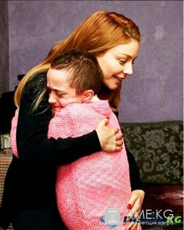 Тина Кароль добрым делом вселила надежду на жизнь онкобольной девочке