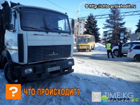 В Липецке массовое ДТП на Петровском мосту попало на фото – жуткая пробка впечатляет