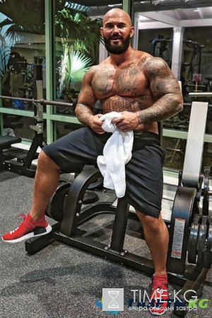 Замечательный мужик: брутальные звезды открыли свои слабости