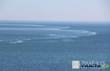 Цунами в Одессе: подводная лодка или метеорологические условия