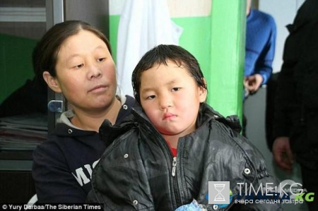 Невероятно, но факт: 4-летняя девочка прошла 8 км по сибирской тайге, чтобы позвать на помощь