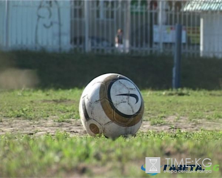 Новости "КрымНаша": директор школы вызвала спецназ для разгона "экстремистского" футбольного матча
