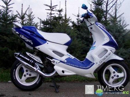 Peugeot представил юбилейную версию скутера Speedfight