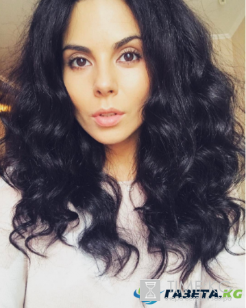 Певица Настя Каменских снова оказалась в травмпункте