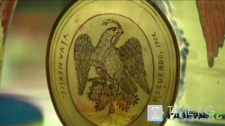 Трон Монтесумы и мексиканский герб продемонстрировали в музее Мехико