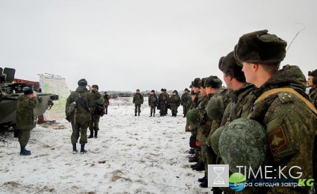 Внезапная проверка боевой готовности армии, начавшаяся на юге России, взволновала население страны