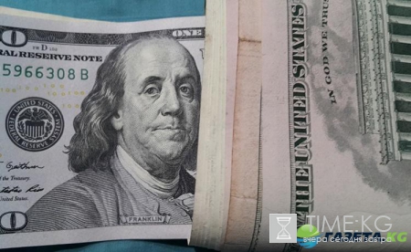 Заряд энтузиазма у рубля скоро закончится, и доллар снова поползет вверх, прогнозируют эксперты
