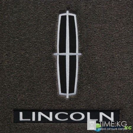 Lincoln анонсирует в Нью-Йорке роскошный внедорожник Navigator