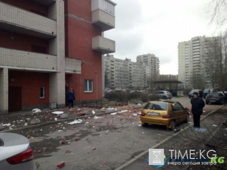 Новый взрыв в Питере: в жилом доме прогремело два хлопка - видео