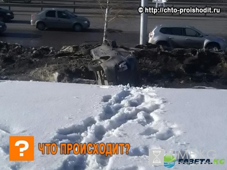 Пьяный водитель разбросал массу машин на оживленном перекрестке в Уфе – фото впечатляют