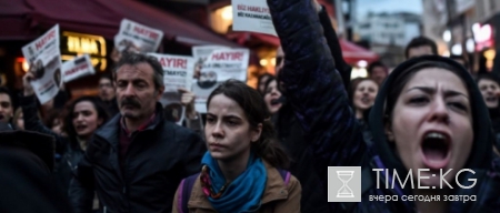 Турецкая оппозиция требует отменить итоги референдума об усилении власти Эрдогана