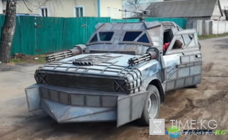 В Белоруссии на основе “Волги” сделали автомобиль из “Безумного Макса”