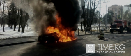 В Зеленогорске на проспекте Ленина вспыхнула «Лада Ларгус»