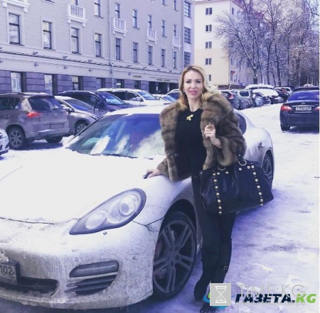 Ведущая Евгения Машко рассказала о своем «разбитом» Porsche Panamera