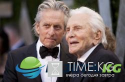 72-летний Майкл Дуглас ремонтирует семейный курорт на Бермудах