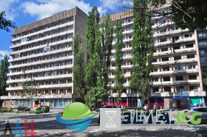 ДНР: Жители разрушенной девятиэтажки под аэропортом получат жилье в центре Донецка ДНР: Жители разрушенной девятиэтажки под аэропортом получат жилье в центре Донецка