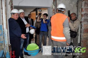 ДНР: Жители разрушенной девятиэтажки под аэропортом получат жилье в центре Донецка ДНР: Жители разрушенной девятиэтажки под аэропортом получат жилье в центре Донецка