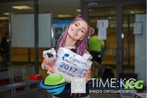 Кристина Асмус удивила подписчиков в Instagram новым экстравагантным образом (ФОТО) Кристина Асмус удивила подписчиков в Instagram новым экстравагантным образом (ФОТО)