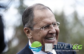 Лавров наградил победителей Народной футбольной лиги Лавров наградил победителей Народной футбольной лиги