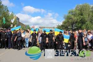 Николаев — русский город: ветераны-афганцы избили «атошников»-провокаторов ФОТО, Николаев — русский город: ветераны-афганцы избили «атошников»-провокаторов ФОТО,