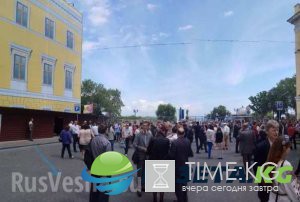Odessa wall of Soviet Heroes was covered in yellow-blue baloons for Poroshenko's arrival PHOTОS Odessa wall of Soviet Heroes was covered in yellow-blue baloons for Poroshenko's arrival PHOTОS