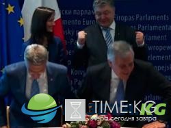 Радостный Порошенко на подписании безвиза кричал «вау» и «yes»: видео