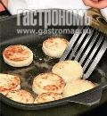 Сырники из творога, рецепт с фото, пошагово, пышные, как в садике: из чего, как приготовить, рецепт с фото, пошагово? Сырники из творога, рецепт с фото, пошагово, пышные, как в садике: из чего, как приготовить, рецепт с фото, пошагово?